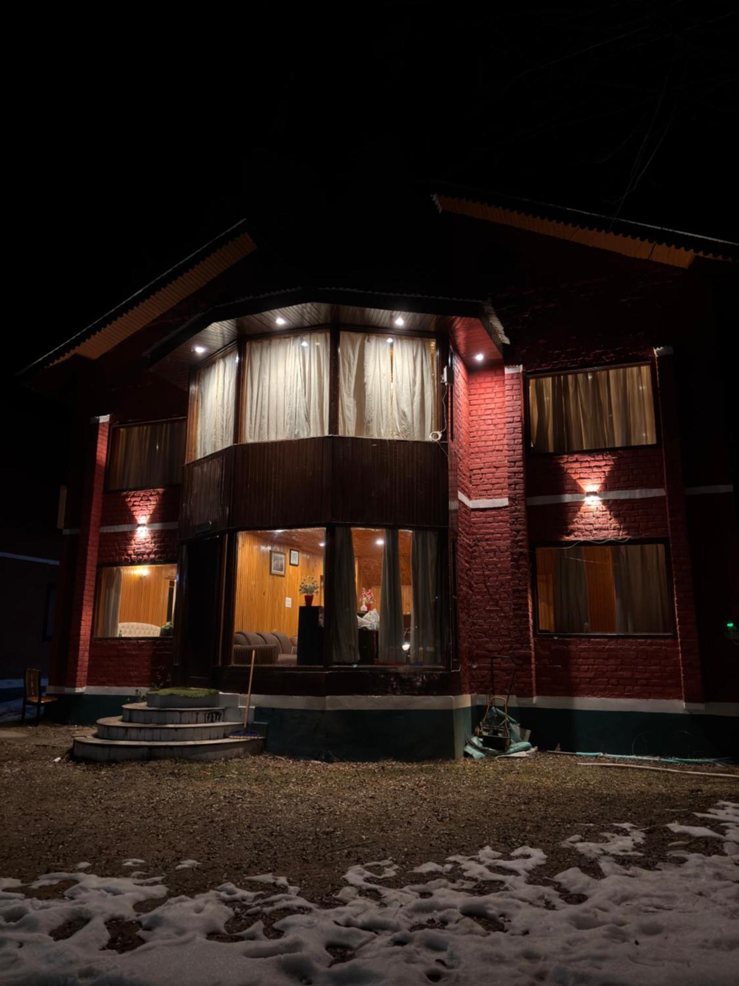 The Pinus Resort Pahalgām Exterior foto